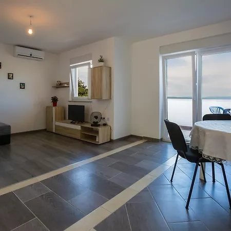 Apartmán Over The Bay Klenovica Apartment