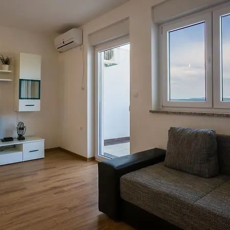 Apartmán Over The Bay Klenovica Apartment *